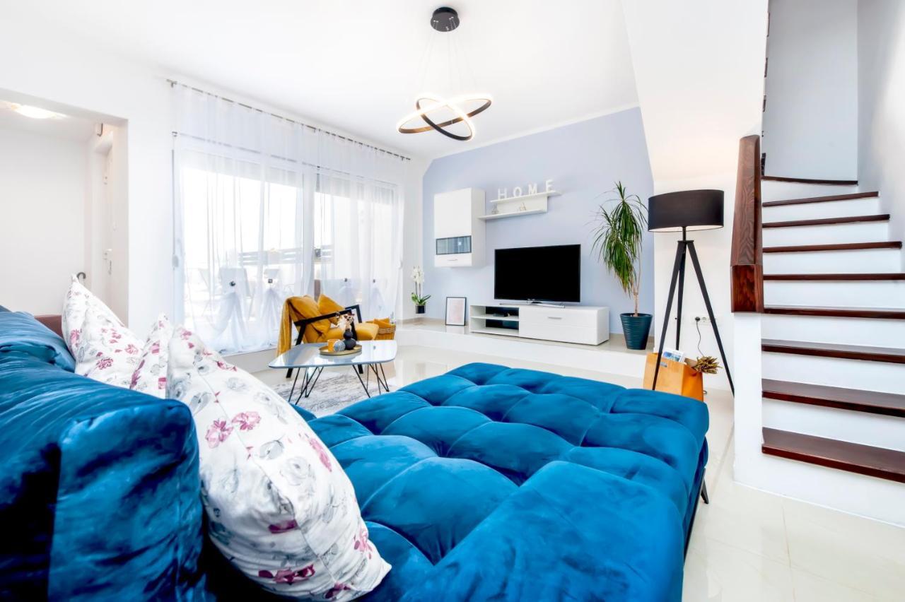 Lea'S Apartment Ровінь Екстер'єр фото